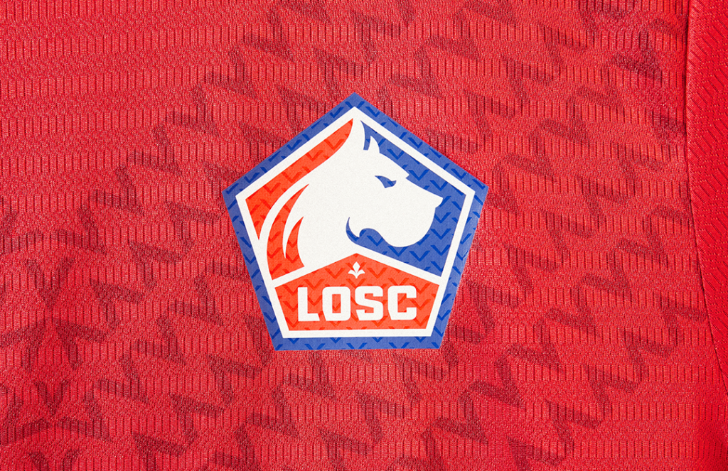 Le LOSC dévoile son maillot domicile 20242025 Tellement Foot