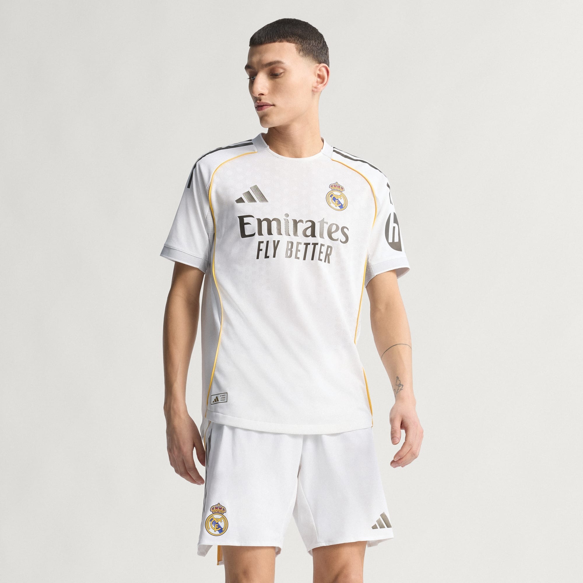 Maillot Domicile Real Madrid 2024/25 Taille L Authentique - Technologie HEAT.RDY, Neuf