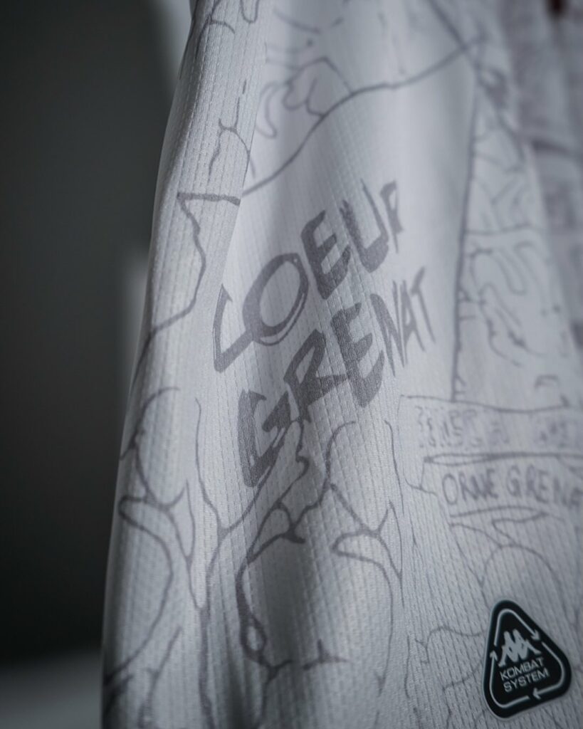 Nouveau maillot extérieur du FC Metz pour la saison 2025-2026
