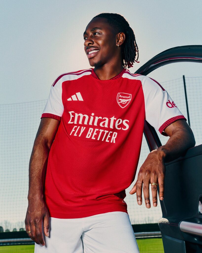 Maillot domicile Arsenal 2026-2027