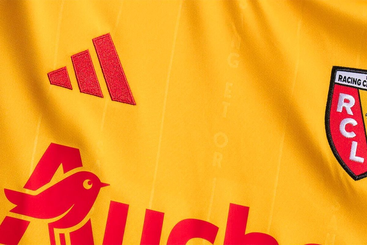Avec adidas, le RC Lens dévoile son nouveau maillot domicile 2026-2027